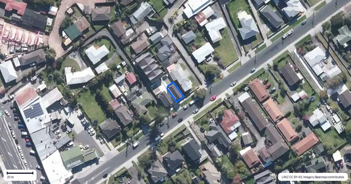 Property context map for 10B Roberts Road, Te Atatu South, Auckland