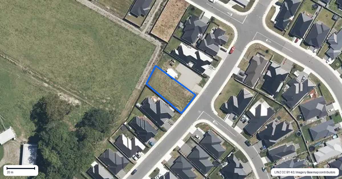 Property context map for 33 Crossley Avenue, Woodend