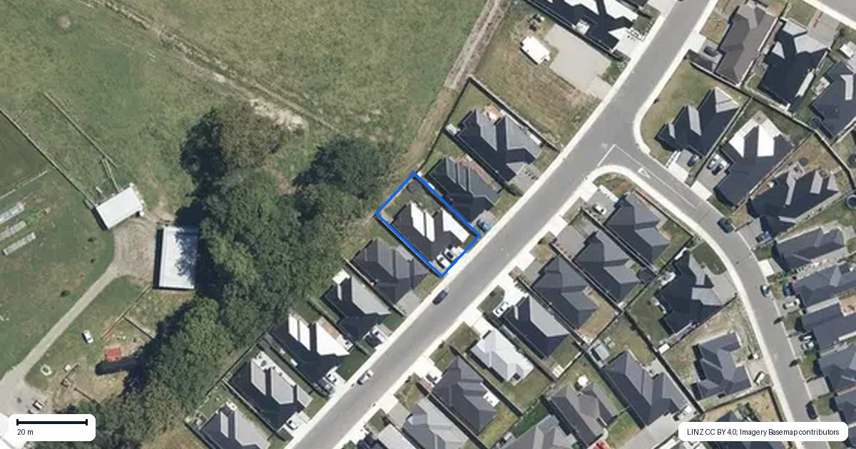 Property context map for 27 Crossley Avenue, Woodend