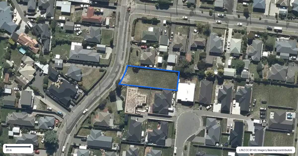 Property context map for 68 Wattle Drive, New Brighton, Christchurch