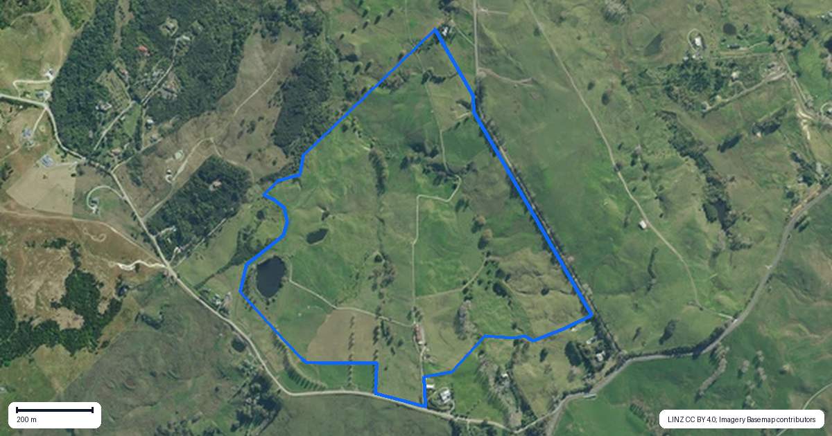 Property context map for 38 Rangiora Road, Kaiwaka
