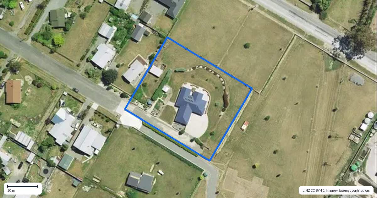 Property context map for 11 Leslie Street, Culverden
