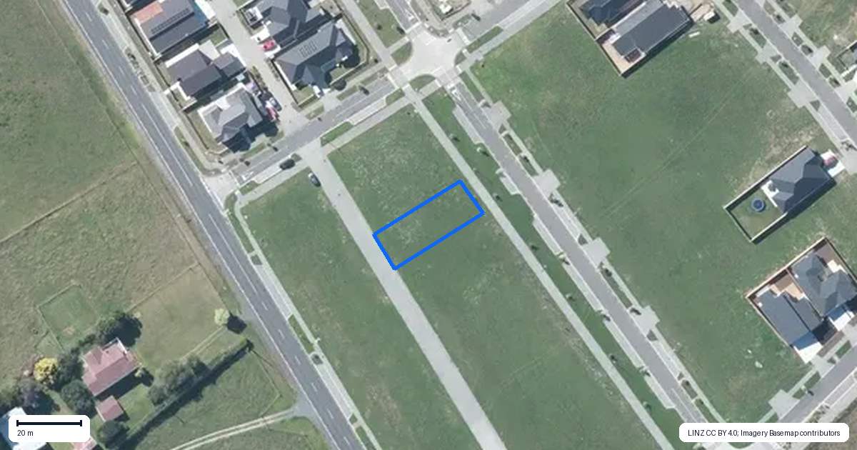 Property context map for 35 Uatoto Road, Clarks Beach