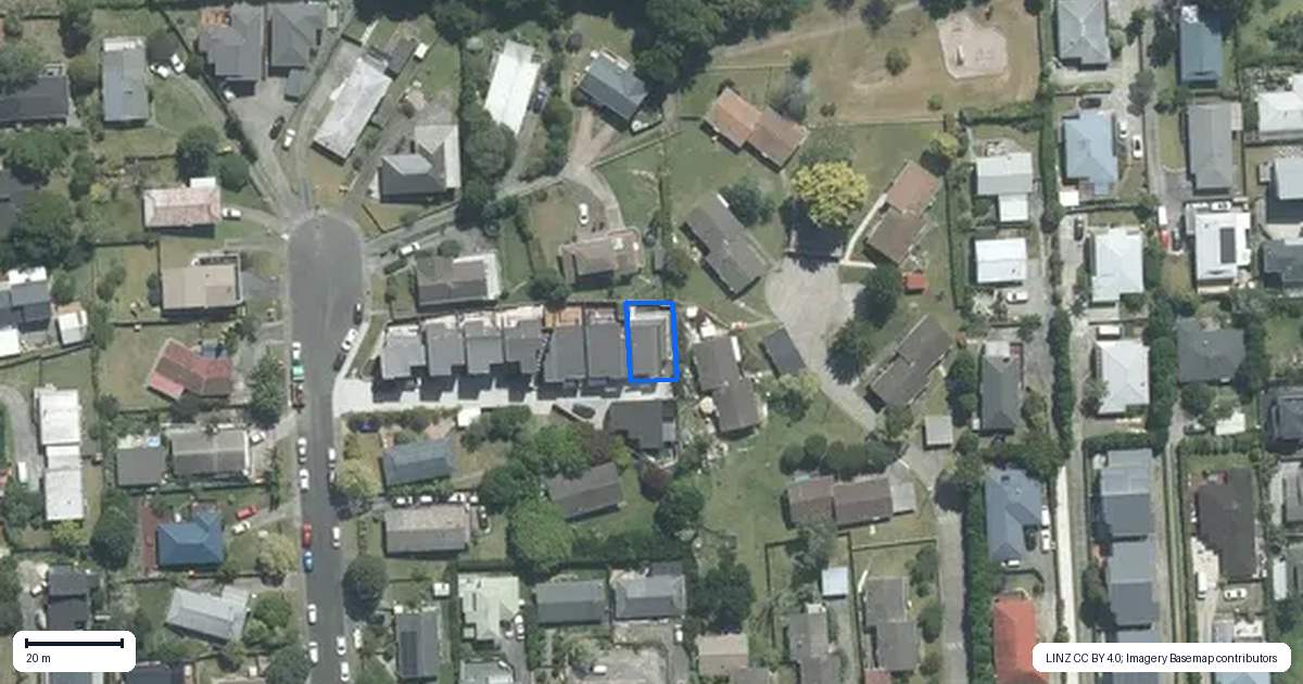 Property context map for 7/11 Celeste Place, Totara Vale, Auckland