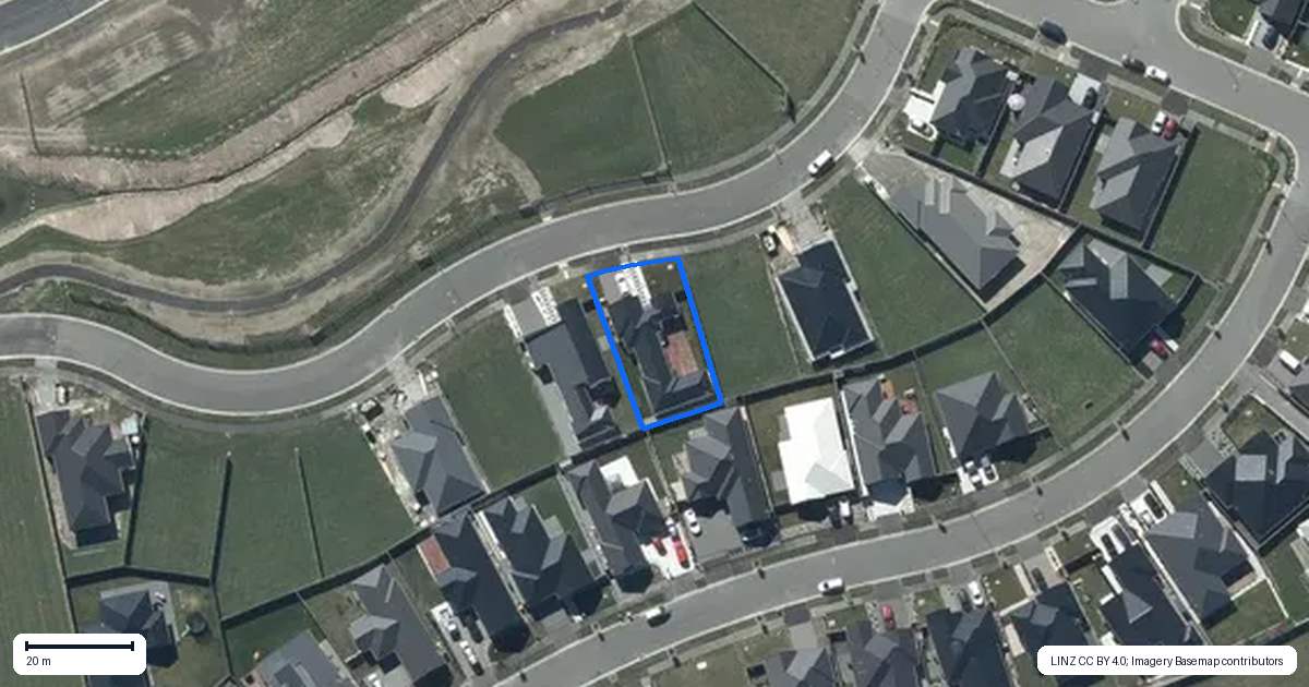 Property context map for 18 Paradise Way, Halswell, Christchurch