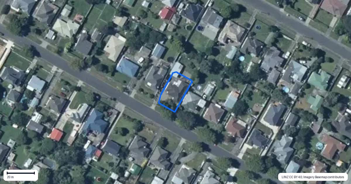 Property context map for 14 Dudley Street, Levin