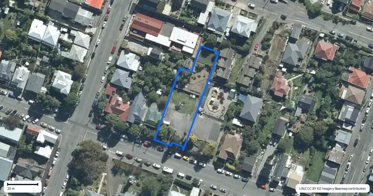 Property context map for 18 Winchester Street, Lyttelton