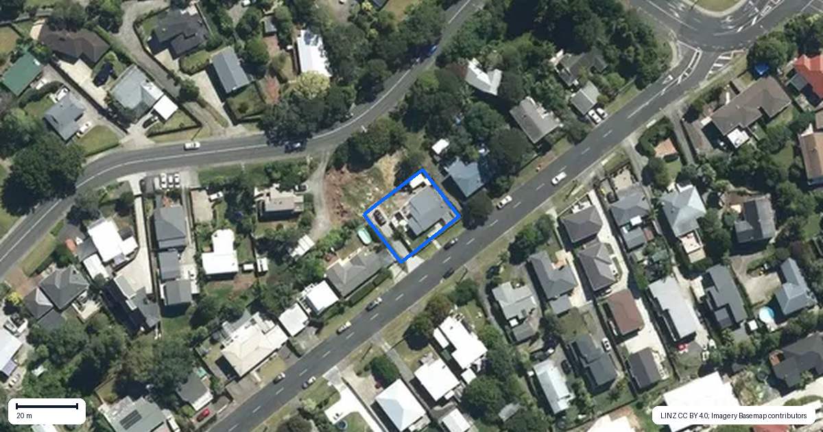Property context map for 7 Norman Road, Titirangi, Auckland