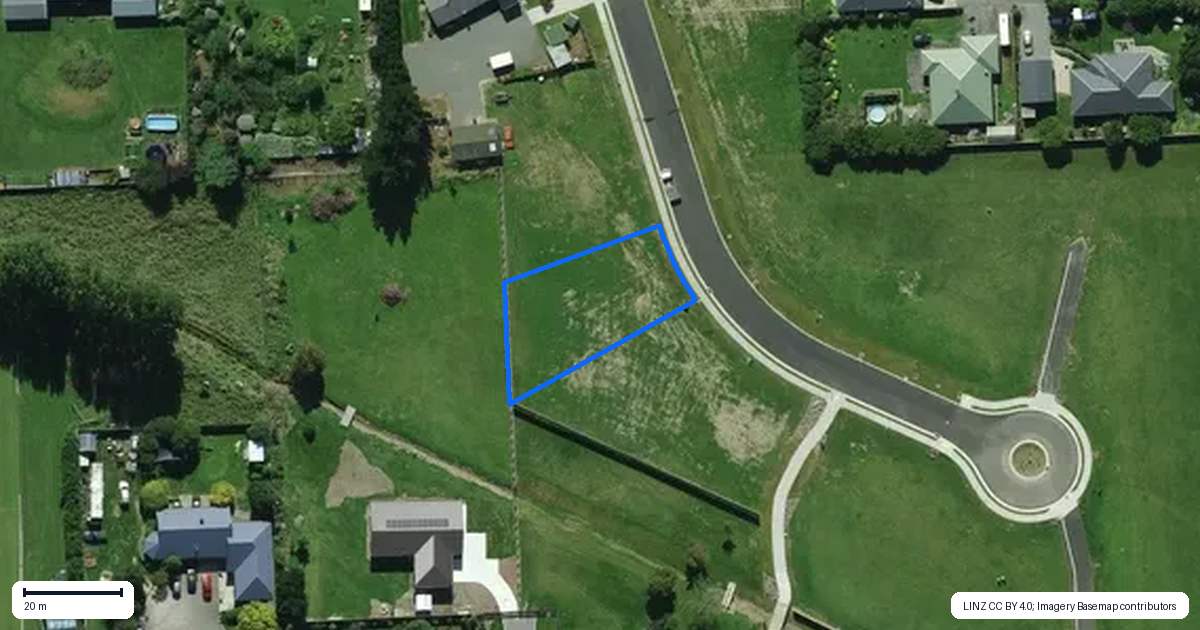 Property context map for 14 Foster Place, Amberley