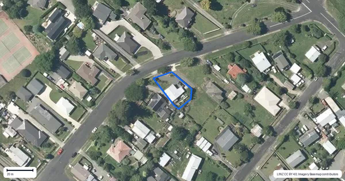 Property context map for 31 Station Street, Tirau