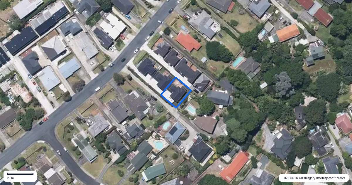Property context map for 48C Patons Road, Howick, Auckland