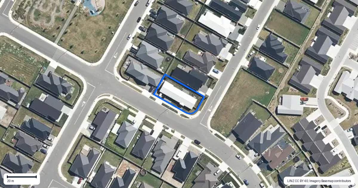 Property context map for 30 Chambers Avenue, Woodend