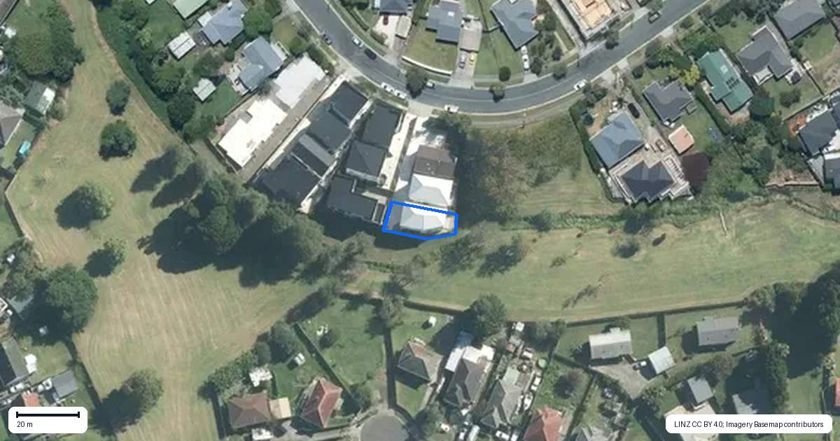 Property context map for 15B Sloane Street, Glen Innes, Auckland