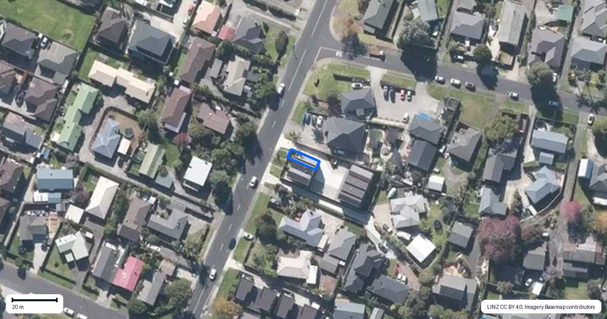 Property context map for 1/112 Moore Street, Howick, Auckland