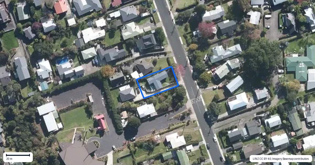 Property context map for 60 Tramway Road, Beach Haven, Auckland