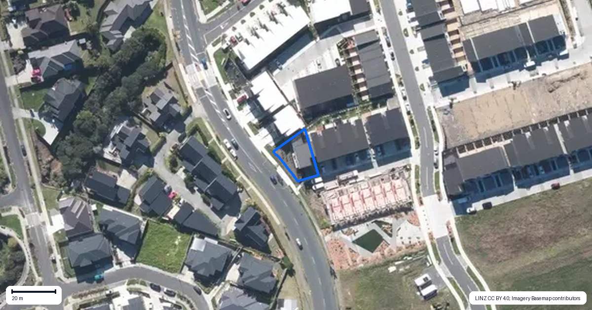 Property context map for 22 Heketara Way, Massey, Auckland
