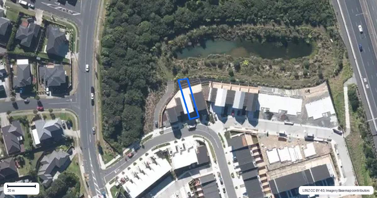 Property context map for 5 Kuaha Road, Massey, Auckland