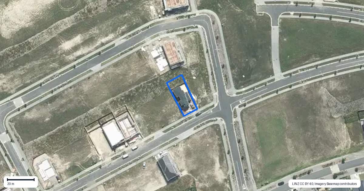 Property context map for 4 Pakirikiri Street, Long Bay, Auckland