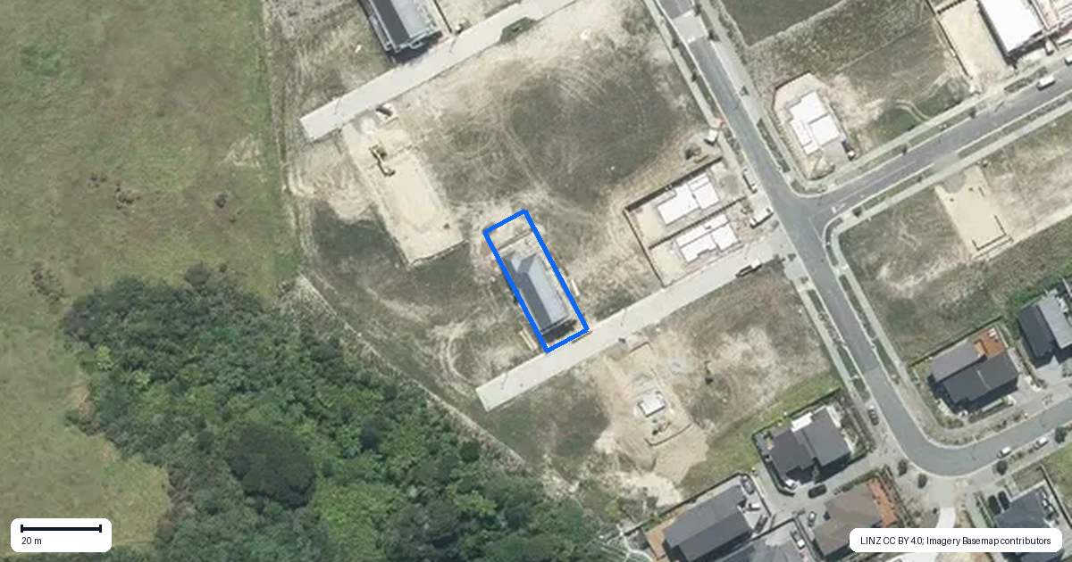 Property context map for 8 Makumaku Place, Long Bay, Auckland