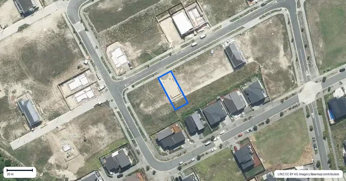 Property context map for 17 Pakirikiri Street, Long Bay, Auckland