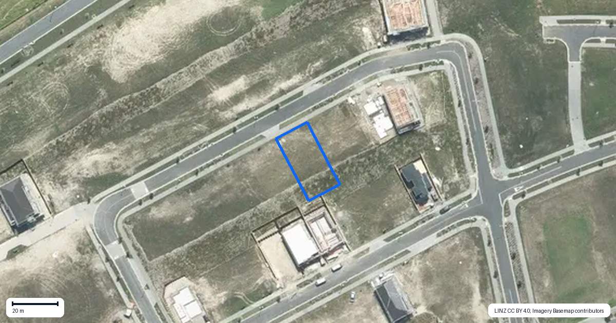 Property context map for 48 Kumukumu Road, Long Bay, Auckland