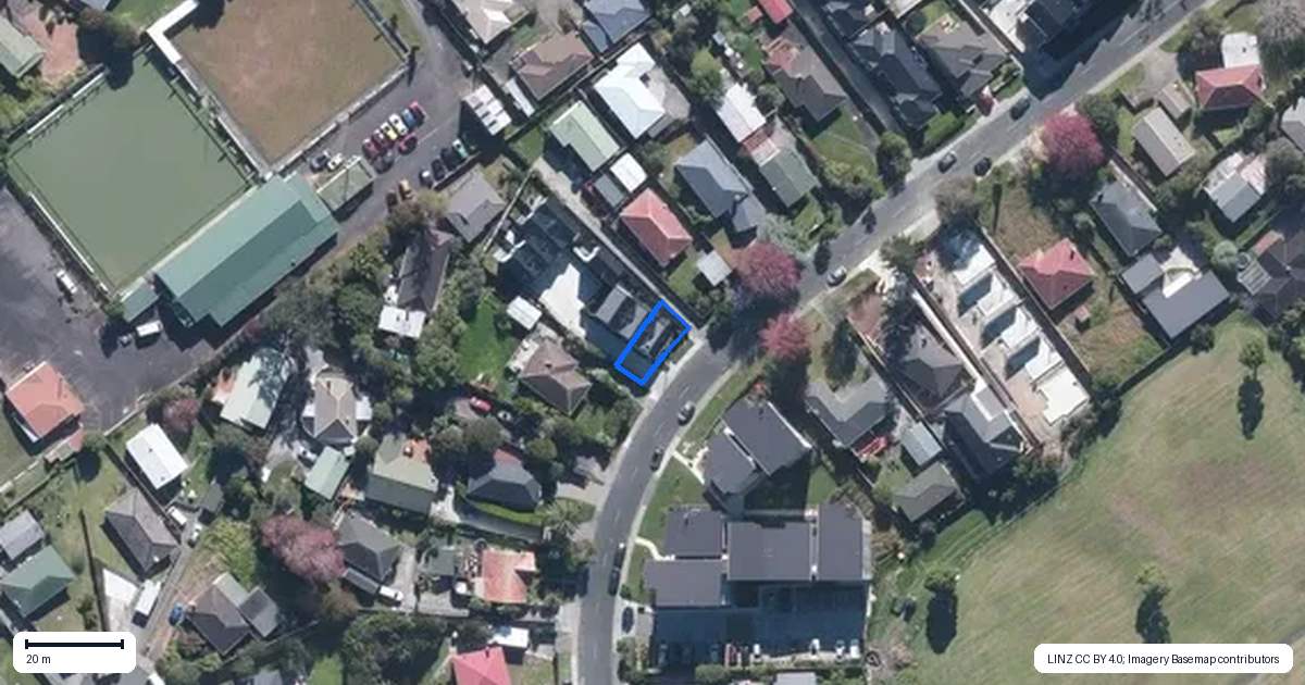 Property context map for 1/110 Kervil Avenue, Te Atatu Peninsula, Auckland