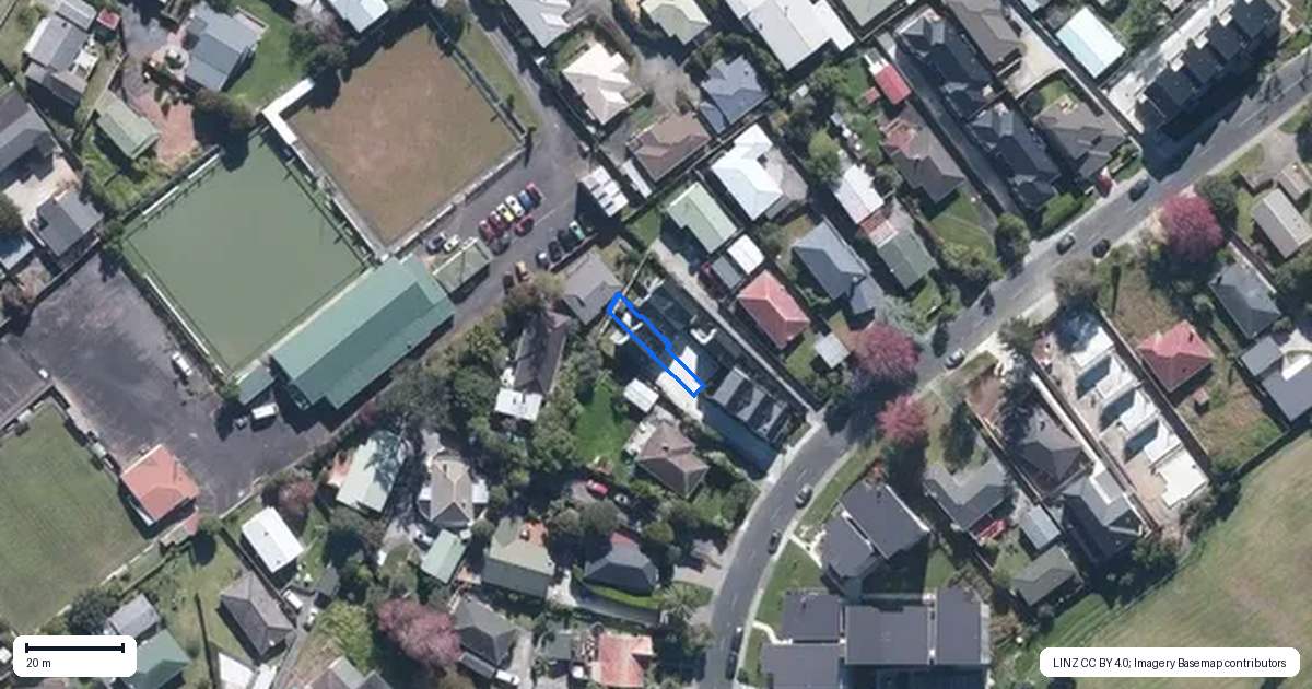 Property context map for 7/110 Kervil Avenue, Te Atatu Peninsula, Auckland