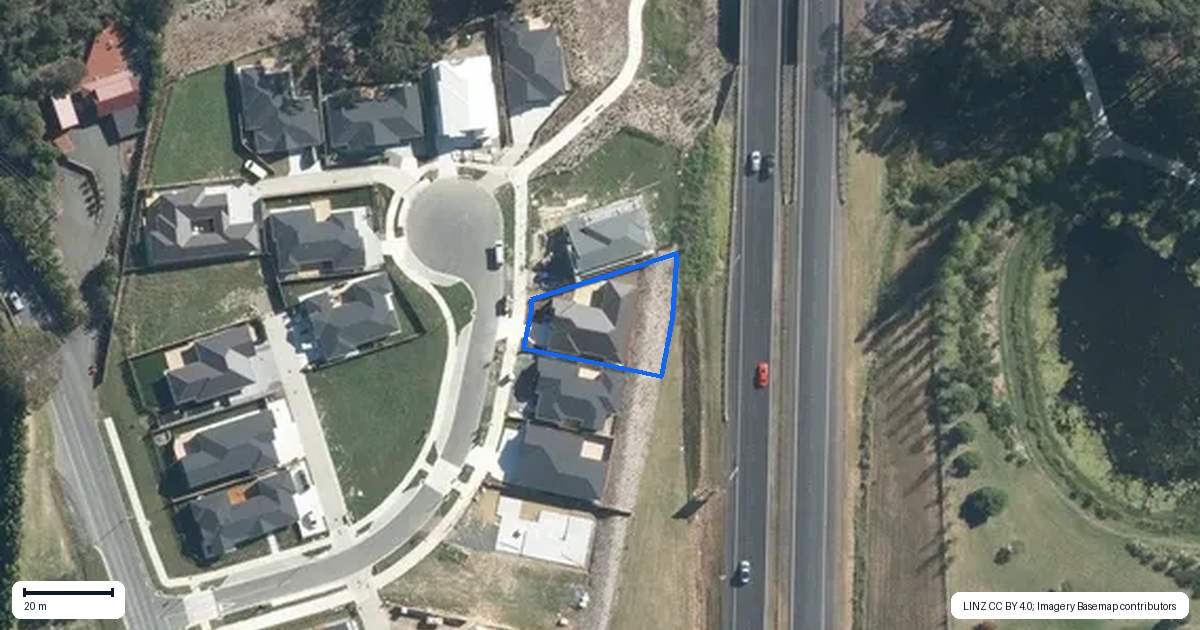 Property context map for 14 Puruatanga Road, Wainui