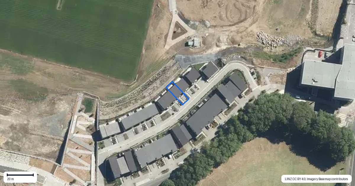Property context map for 8 Pump House Lane, Three Kings, Auckland