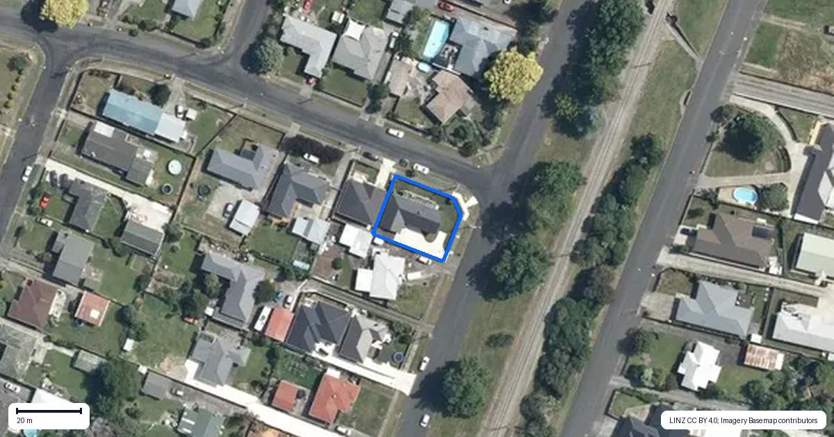 Property context map for 94 Lethbridge Street, Feilding