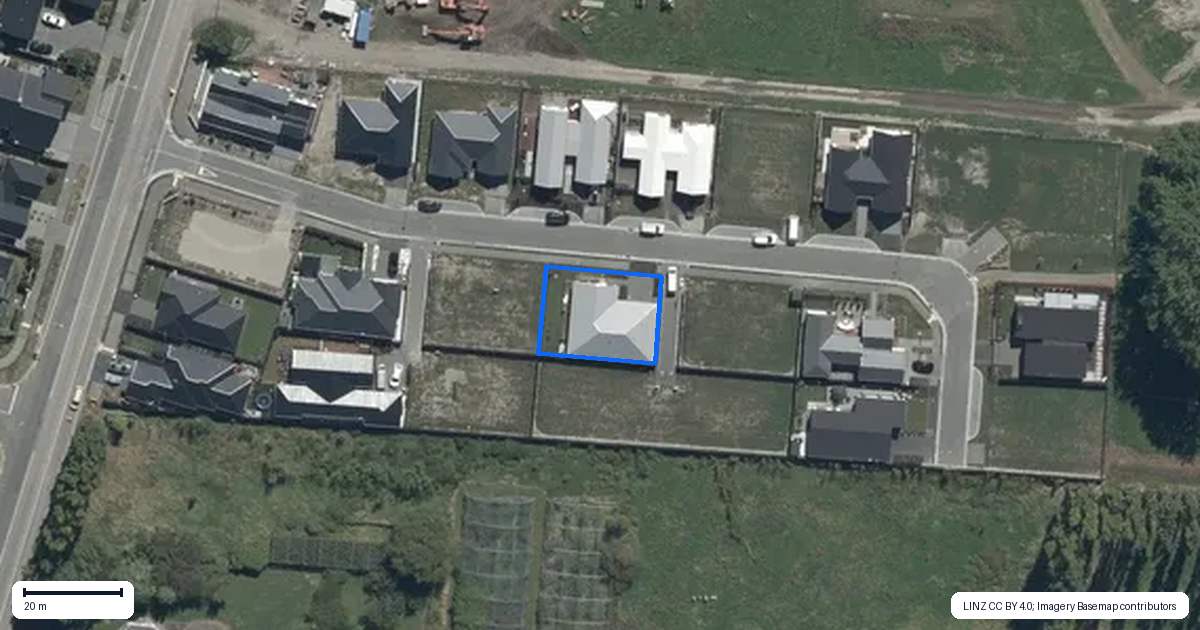 Property context map for 12 Elsie Lange Way, Casebrook, Christchurch