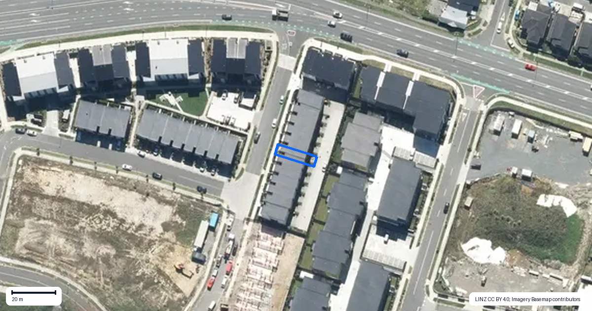 Property context map for 11 Henry Maxwell Way, Flat Bush, Auckland
