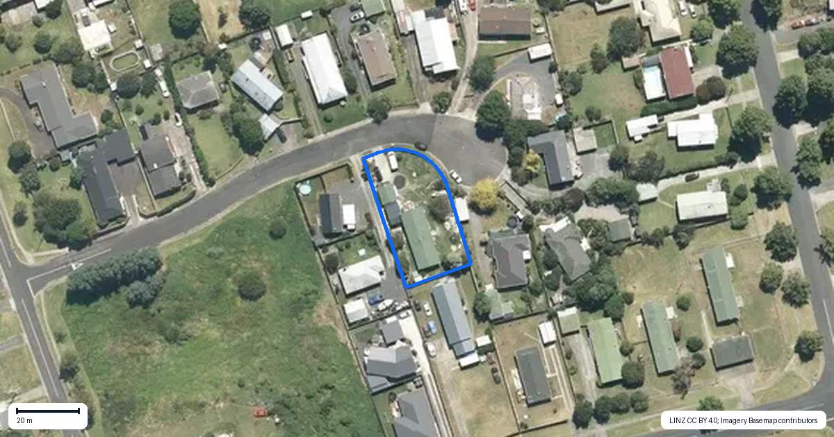 Property context map for 13 Kowhai Place, Te Kauwhata