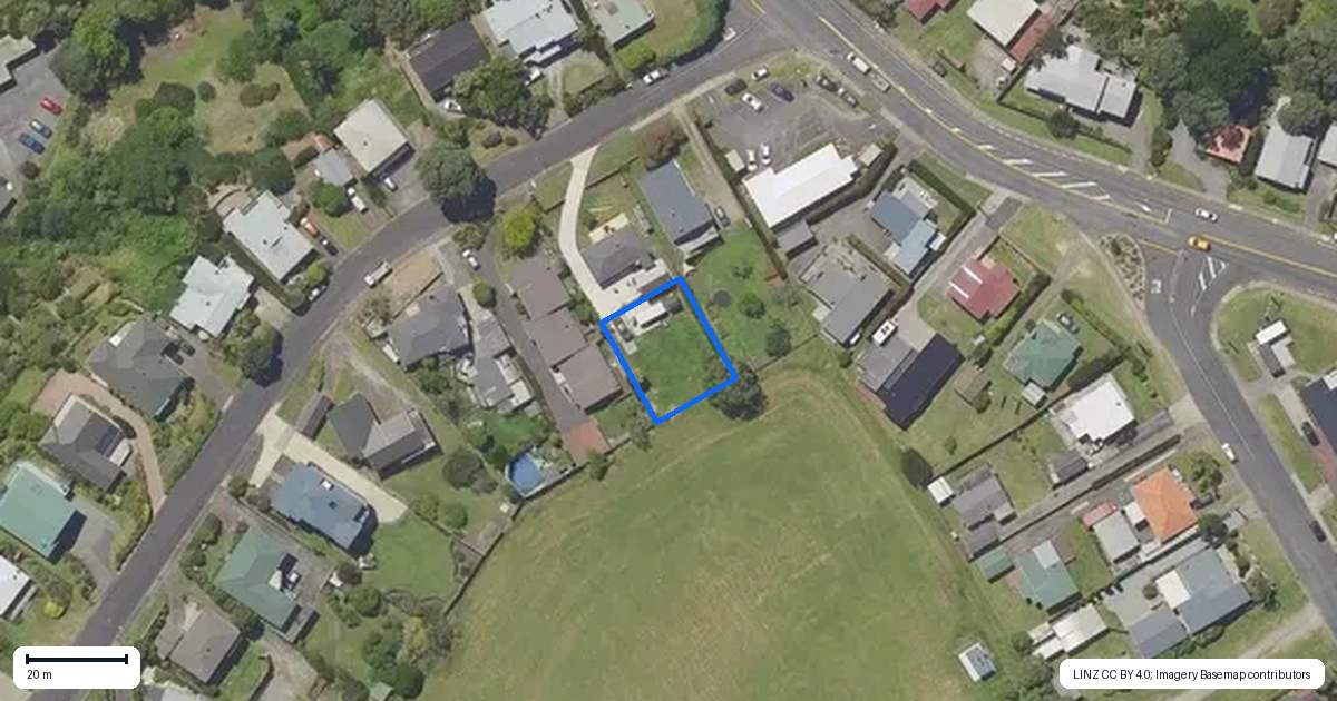 Property context map for 3A The Crescent, Waihi Beach