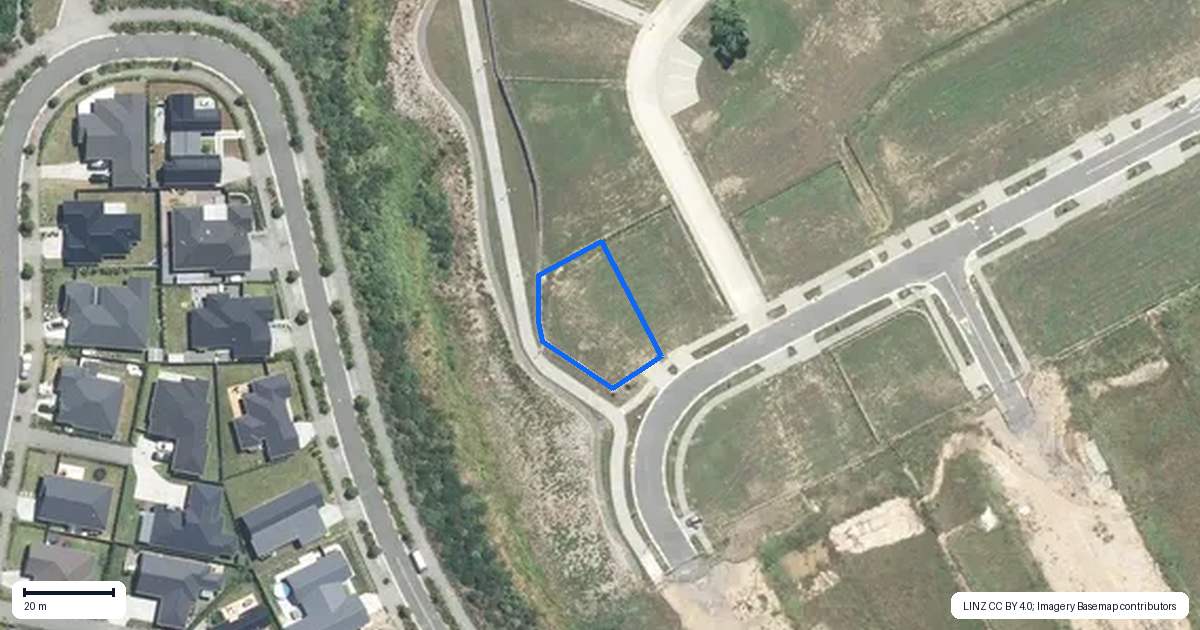Property context map for 33 Tirikatene Avenue, Paerata, Pukekohe