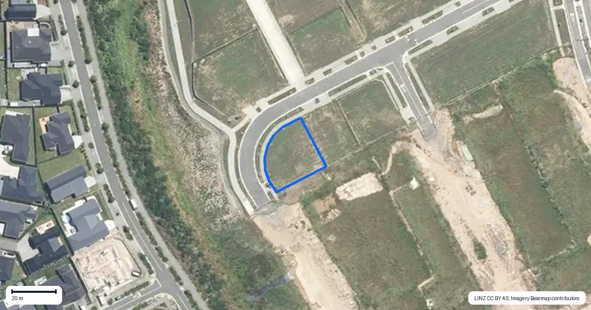 Property context map for 28 Tirikatene Avenue, Paerata, Pukekohe