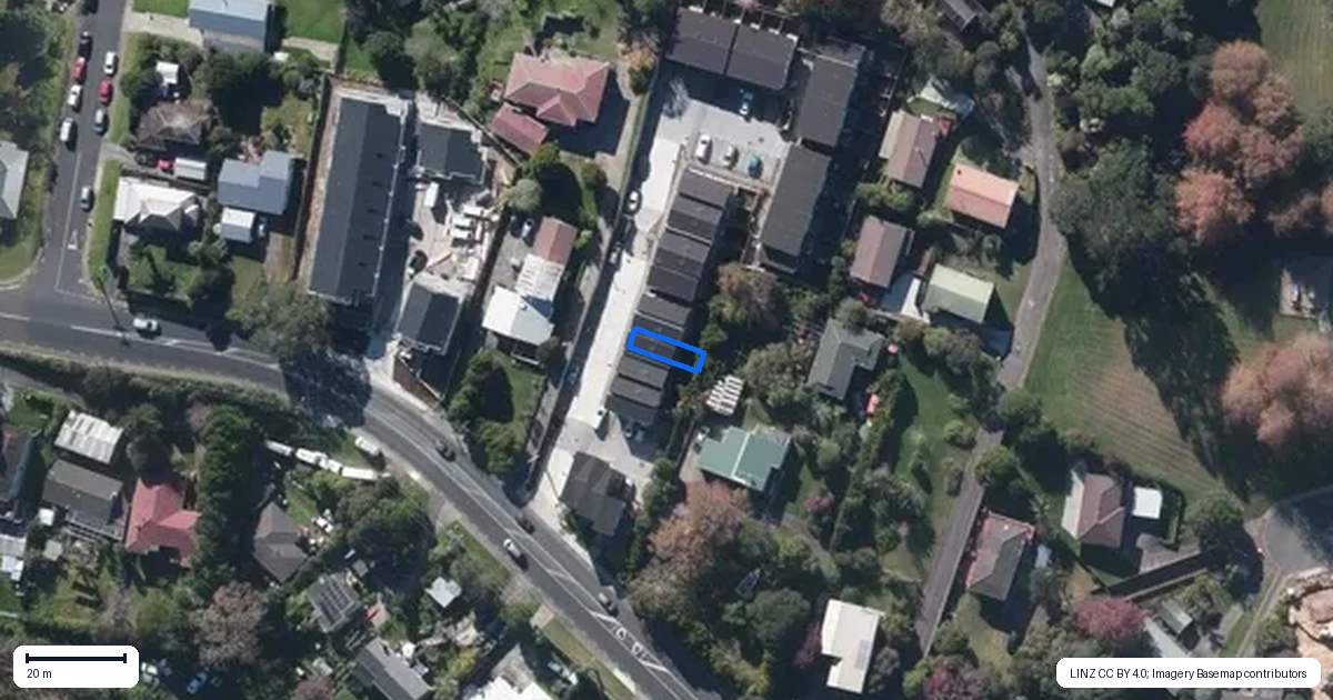 Property context map for 7/241 Don Buck Road, Massey, Auckland