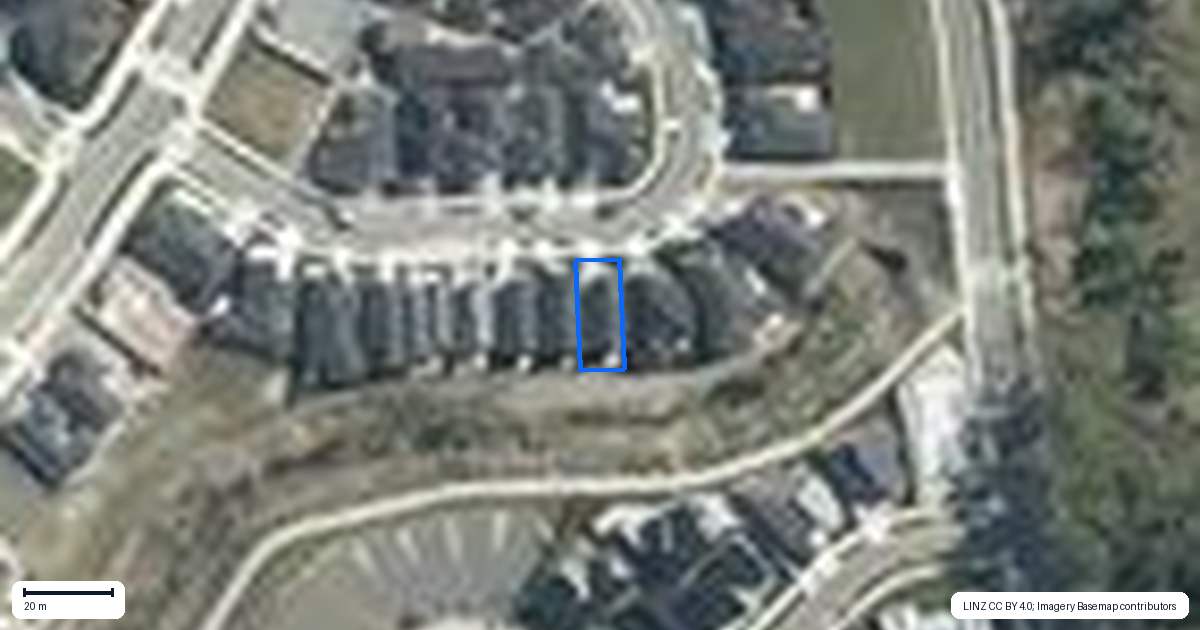 Property context map for 25 Matahae Crescent, Wainui