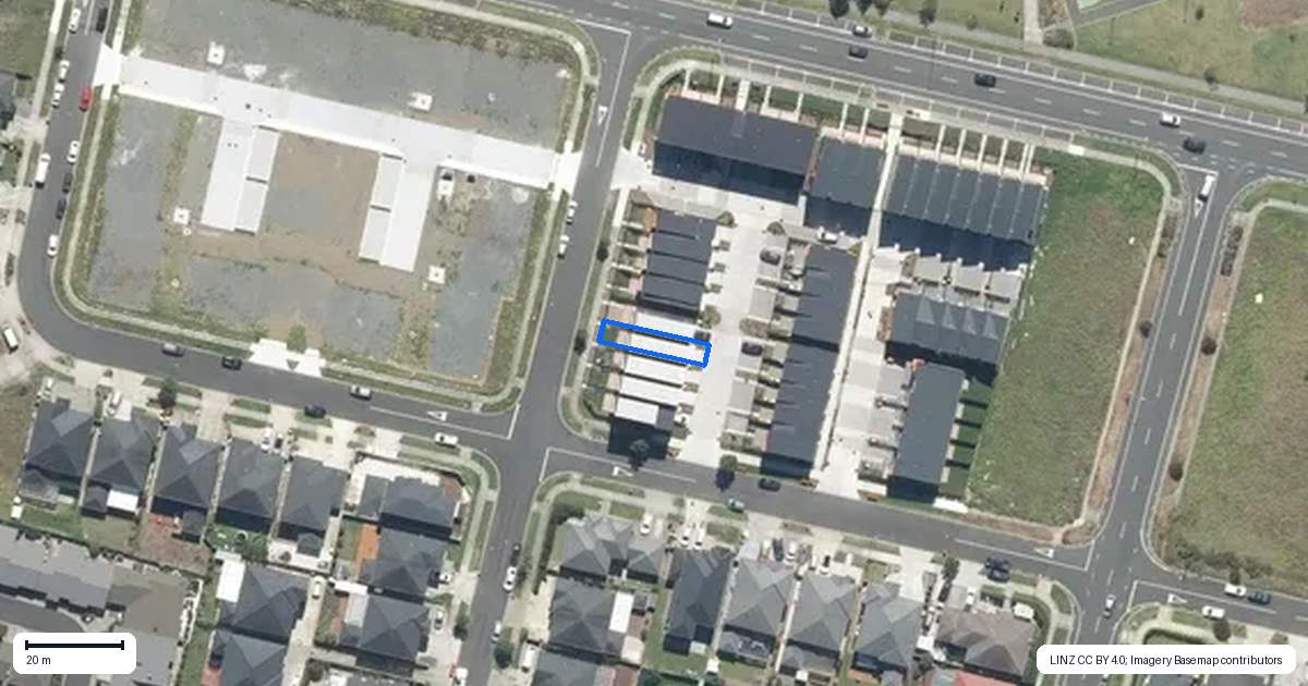 Property context map for 8 Papa Takaro Lane, Flat Bush, Auckland