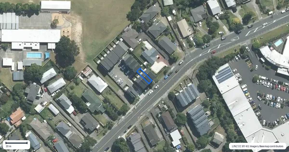 Property context map for 4/200 Sunnynook Road, Totara Vale, Auckland