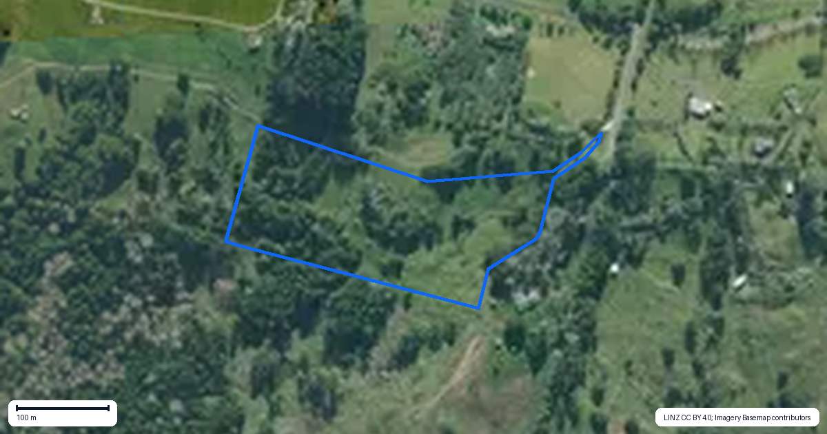 Property context map for 240 Pukeatua Road, Maungatapere, Whangarei