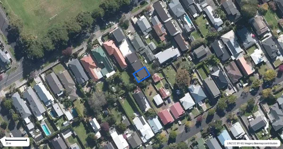 Property context map for 36D Walker Road, Point Chevalier, Auckland