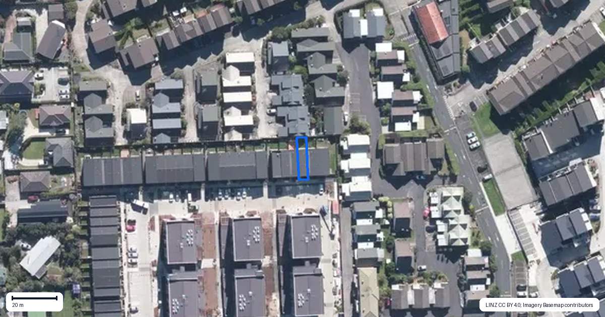 Property context map for 76 Rauemi Way, Te Atatu South, Auckland