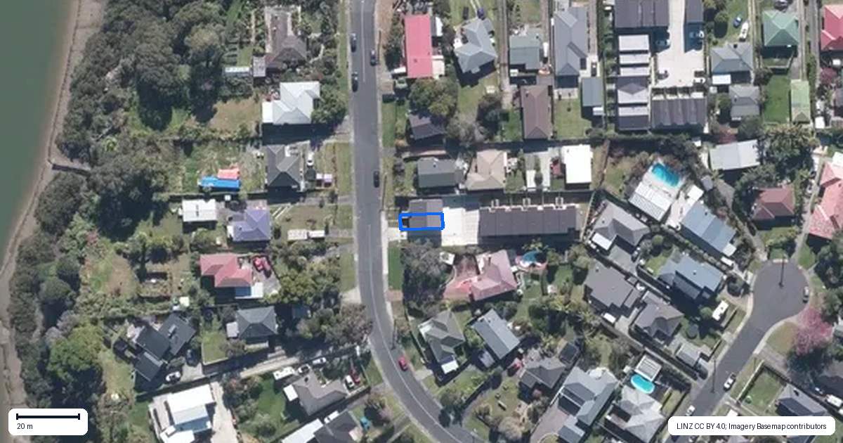 Property context map for 7/25 Abbotleigh Avenue, Te Atatu Peninsula, Auckland
