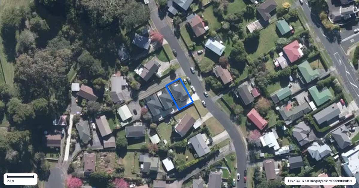 Property context map for 18A Edgware Road, West Harbour, Auckland