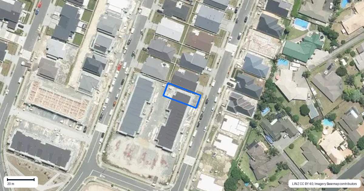 Property context map for 81 Waituarua Drive, Takanini, Auckland