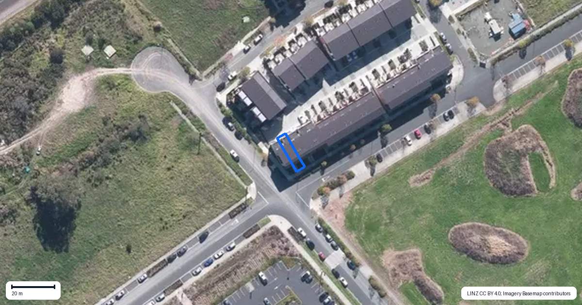 Property context map for 107 Settlers Avenue, Hobsonville, Auckland