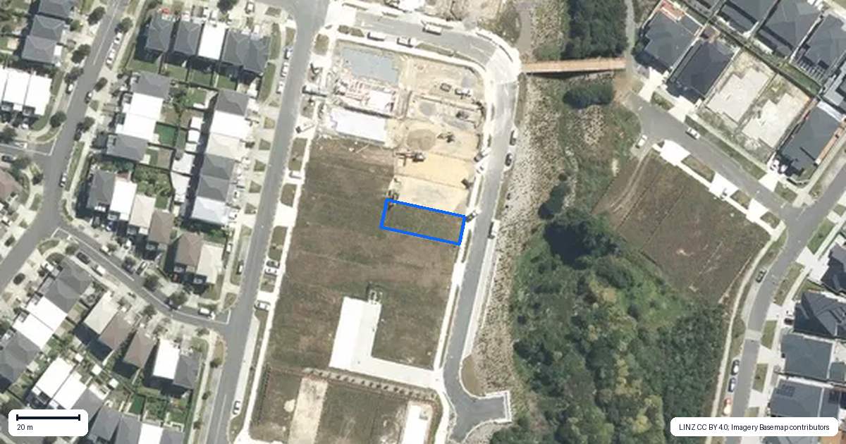 Property context map for 13 Sagitta Drive, Flat Bush, Auckland
