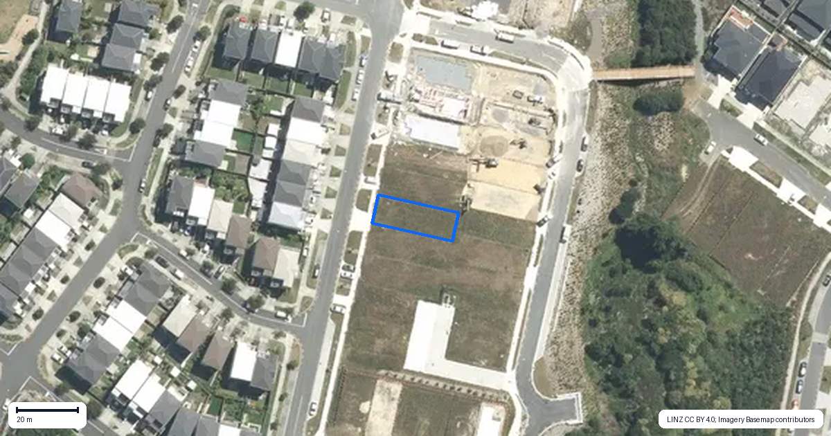 Property context map for 42 Adamson Road, Flat Bush, Auckland