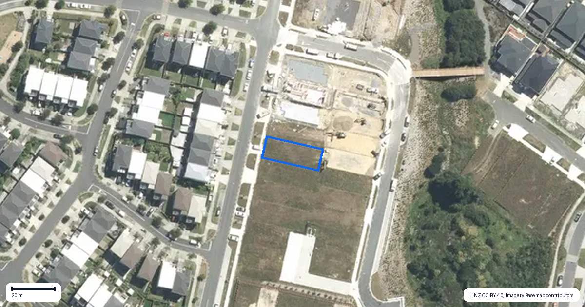 Property context map for 40 Adamson Road, Flat Bush, Auckland